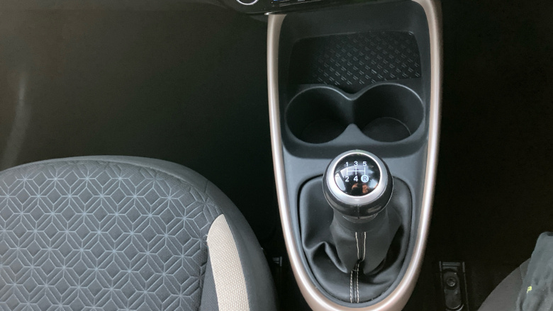 Toyota Aygo X 1.0 VVT-i Edge 5dr Petrol Hatchback